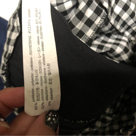 NWOT ZARA High Rise Paperbag Waist Gingham Black & White Plaid Shorts Sz Xs - Picture 15 of 15